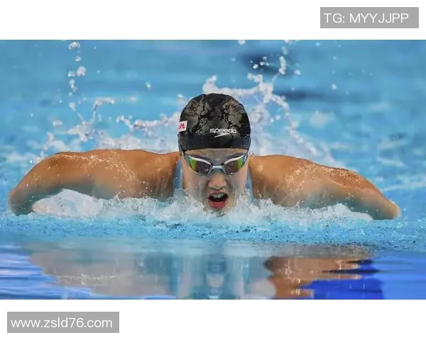 全程直播精彩泳赛 聚焦选手激烈对决与突破极限瞬间