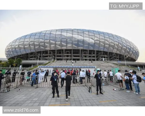 球迷视角下的体育盛宴：如何打造更加互动与参与感的赛事体验